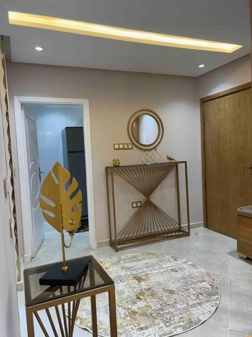 Appartement De Luxe Tangier Exterior photo
